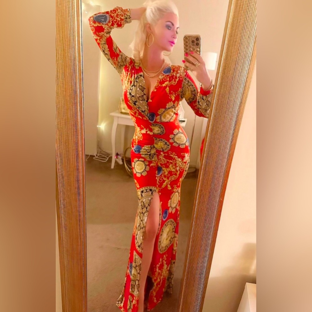 Gourgess dress